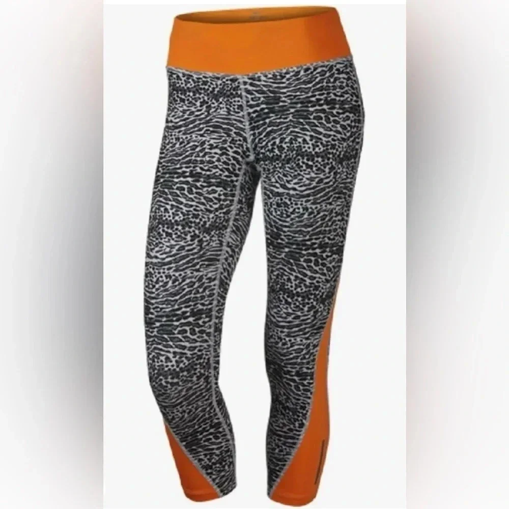 NIKE Women’s M Racer Leopard Print Running‎ Crop Leggings zipper pocket Dri-fit